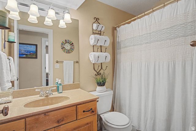 1017 E 450 S, Pleasant Grove, UT 84062