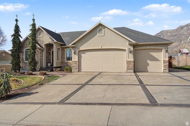 1017 E 450 S, Pleasant Grove, UT 84062