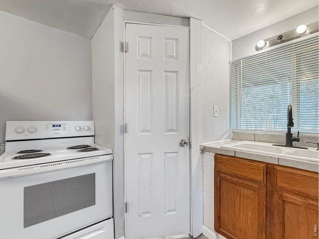 720 Phelps St, Sterling, CO 80751