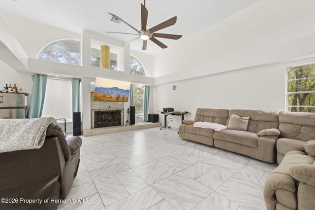 348 Florian Way, Spring Hill, FL 34609