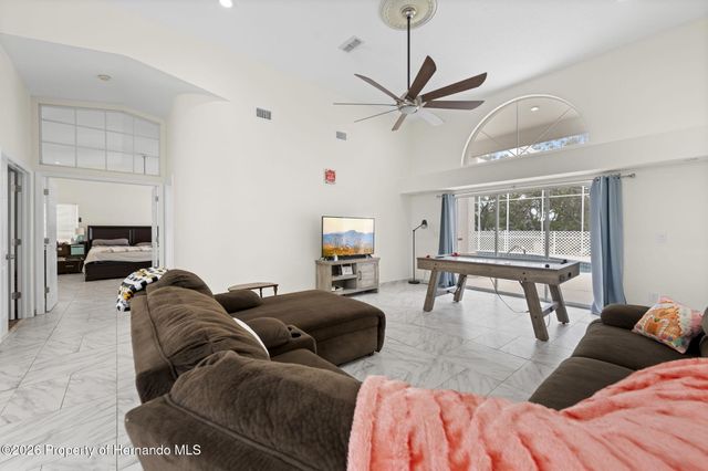 348 Florian Way, Spring Hill, FL 34609