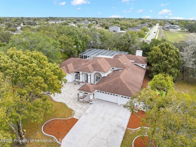 348 Florian Way, Spring Hill, FL 34609