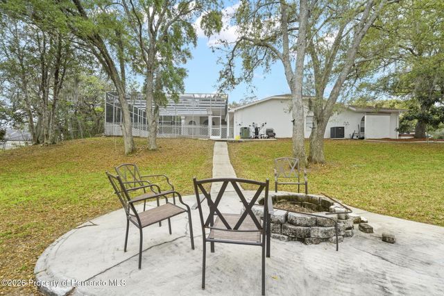 348 Florian Way, Spring Hill, FL 34609