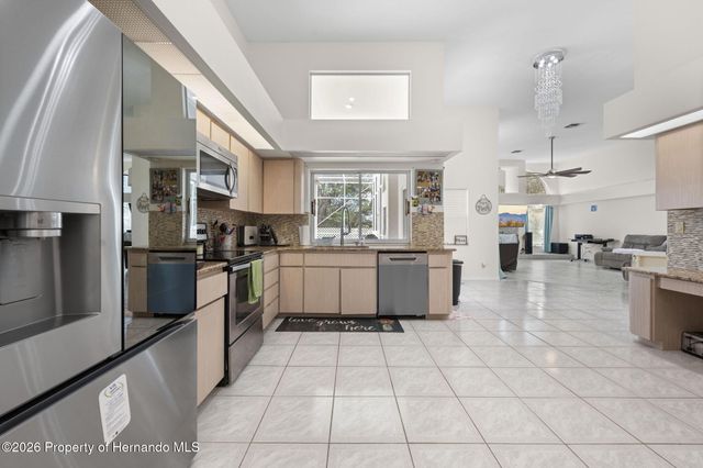 348 Florian Way, Spring Hill, FL 34609