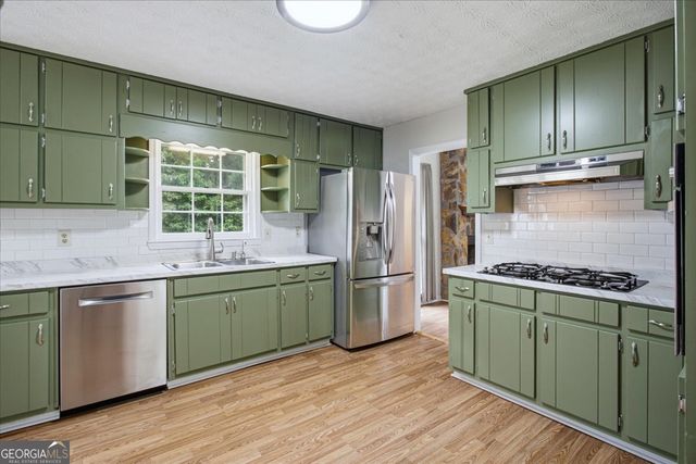 93 Daniel Court, Mcdonough, GA 30253