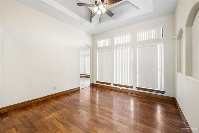 801 New Orleans Circle, Pharr, TX 78577