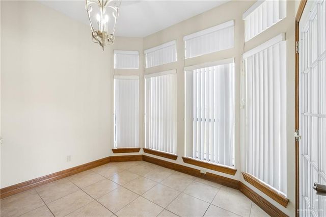 801 New Orleans Circle, Pharr, TX 78577