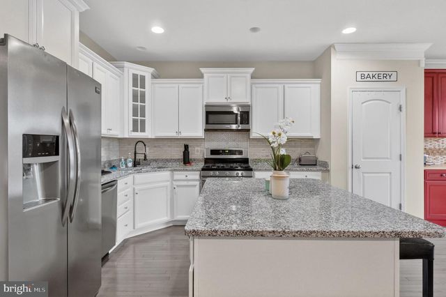 9020 ENDICOTT PL, Lorton, VA 22079