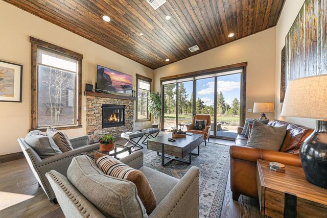 10113 Corrie Court, Truckee, CA 96161