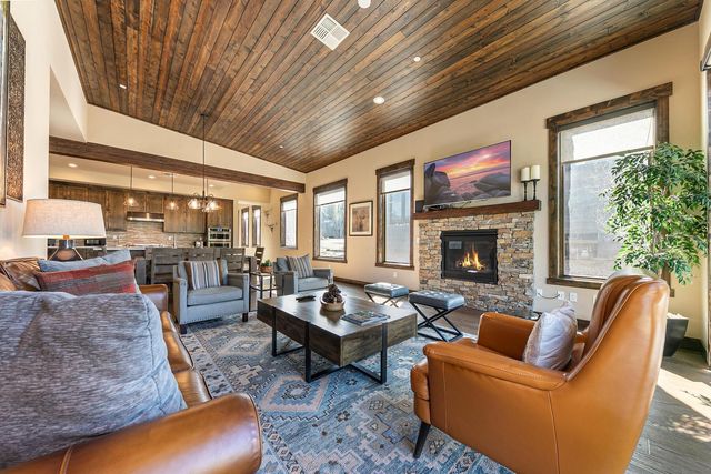 10113 Corrie Court, Truckee, CA 96161