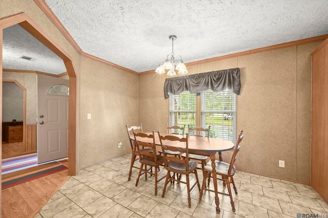 9550 Comite Dr, Baker, LA 70714