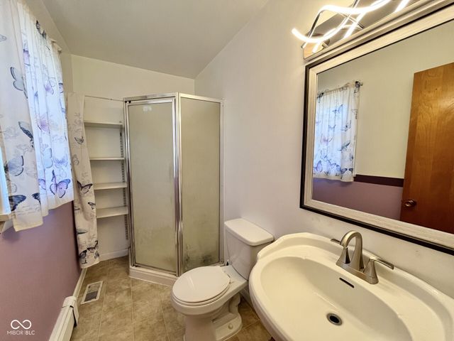 928 S Walnut Street, Seymour, IN 47274