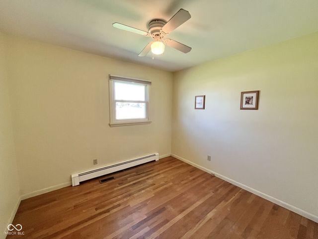 928 S Walnut Street, Seymour, IN 47274