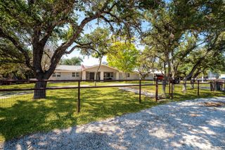 1220 Inspiring View, Canyon Lake, TX 78133