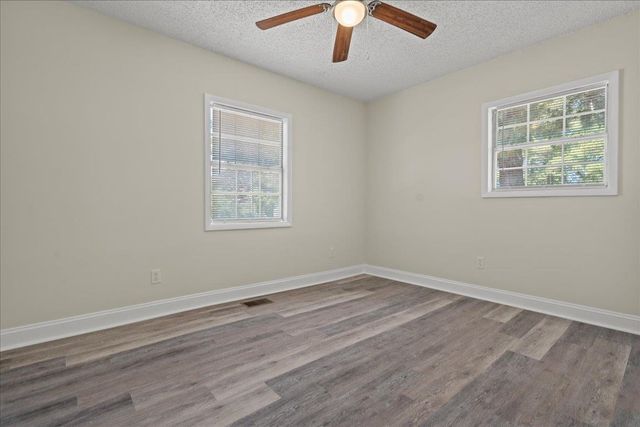1032 Spain Rd. SW, Mullins, SC 29574