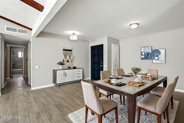 11273 IVANHOE Drive, El Paso, TX 79936