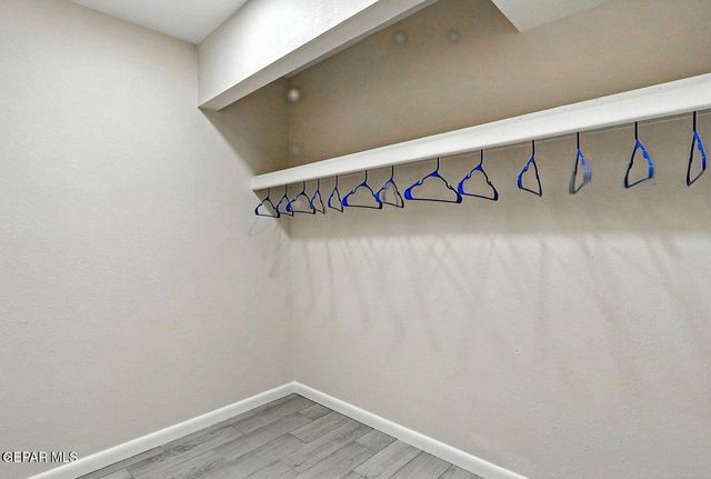 11273 IVANHOE Drive, El Paso, TX 79936