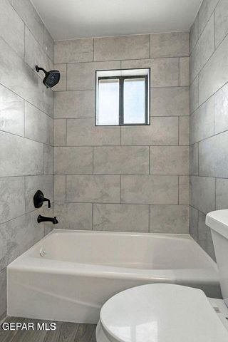 11273 IVANHOE Drive, El Paso, TX 79936