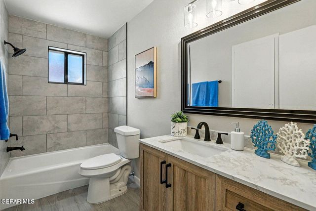 11273 IVANHOE Drive, El Paso, TX 79936