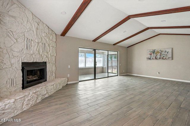 11273 IVANHOE Drive, El Paso, TX 79936