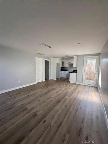 10603 S Osage, Inglewood, CA 90304
