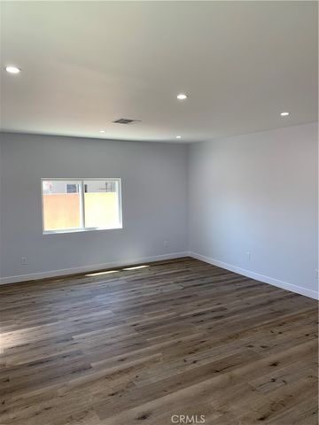 10603 S Osage, Inglewood, CA 90304