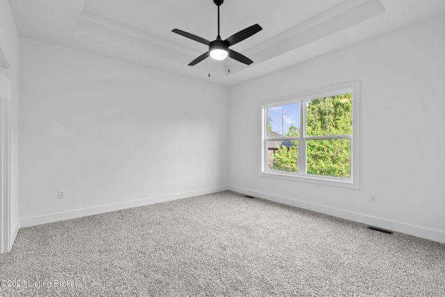 4644 Red Tail Ridge, Jeffersonville, IN 47130