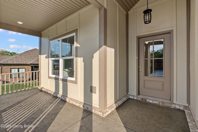 4644 Red Tail Ridge, Jeffersonville, IN 47130