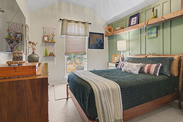 2709 Park Avenue, Bedford, TX 76021