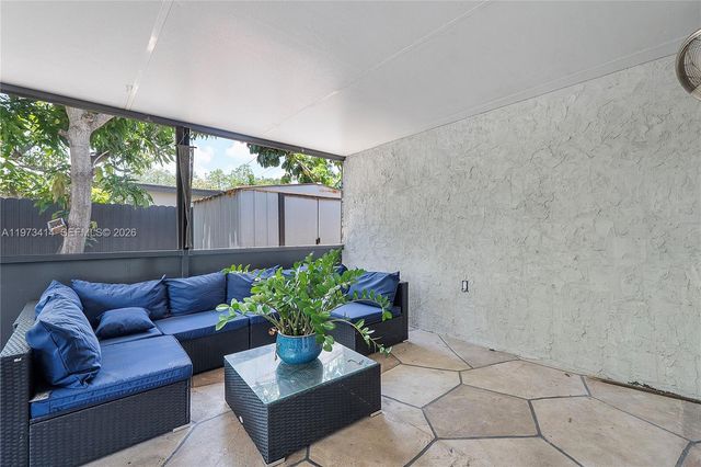 3410 N 72nd Ter, Hollywood, FL 33024