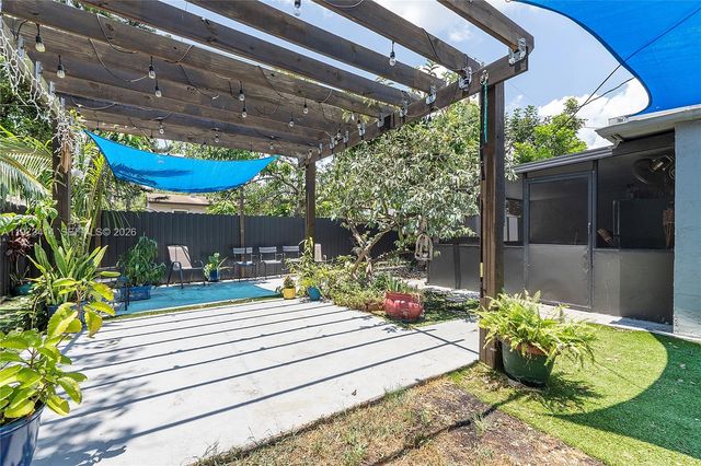 3410 N 72nd Ter, Hollywood, FL 33024