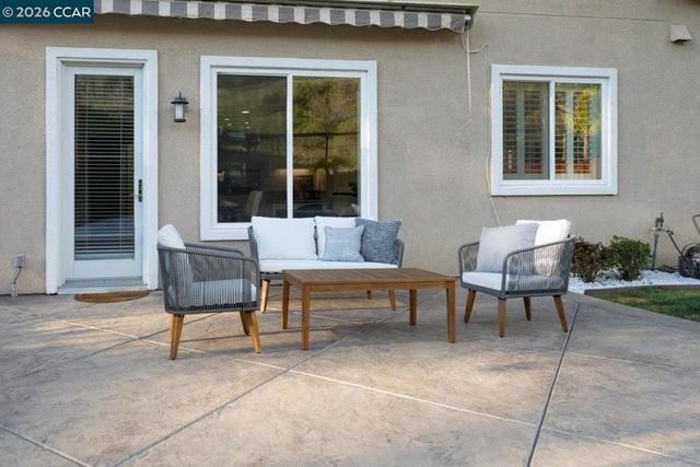 5408 5408 Oakstone Ct, Concord, CA 94521