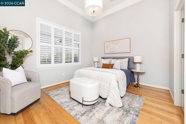 5408 5408 Oakstone Ct, Concord, CA 94521