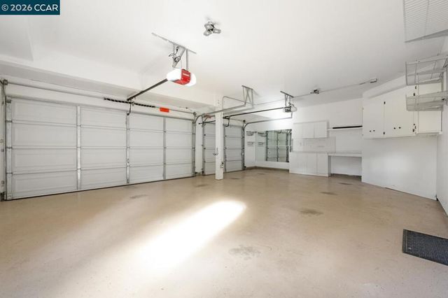 5408 5408 Oakstone Ct, Concord, CA 94521