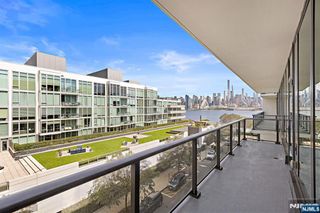 1200 Ave At Port Imperial 503, Weehawken, NJ 07086