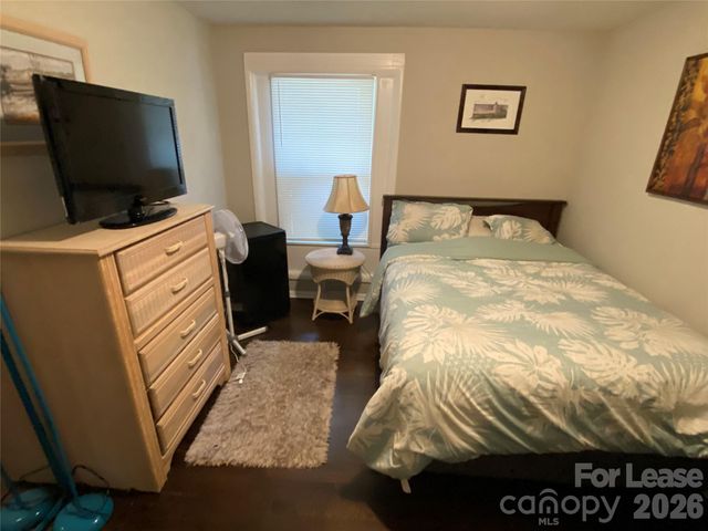 3315 Erskine Drive, Charlotte, NC 28205