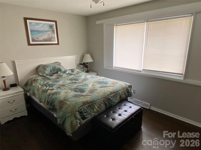 3315 Erskine Drive, Charlotte, NC 28205