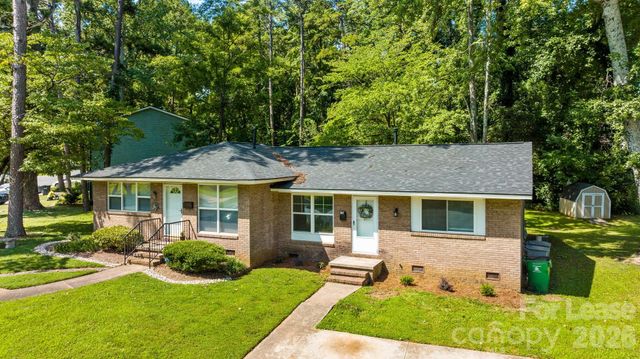 3315 Erskine Drive, Charlotte, NC 28205