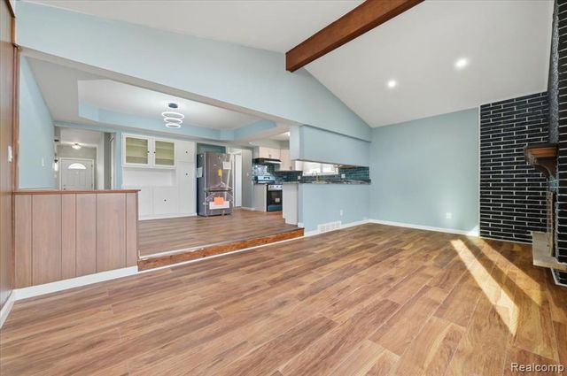 33164 Chatsworth Drive, Sterling Heights, MI 48312