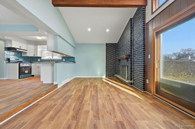 33164 Chatsworth Drive, Sterling Heights, MI 48312