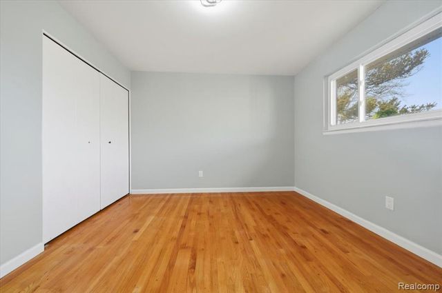 33164 Chatsworth Drive, Sterling Heights, MI 48312