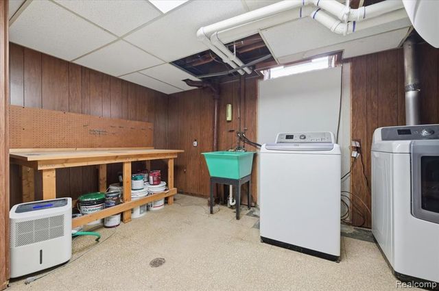 33164 Chatsworth Drive, Sterling Heights, MI 48312