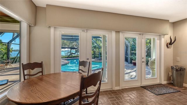 1042 N CASEY KEY ROAD, Osprey, FL 34229