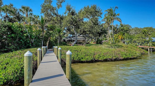 1042 N CASEY KEY ROAD, Osprey, FL 34229