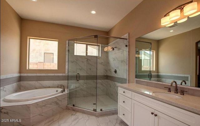 10264 E BROADWAY Road, Mesa, AZ 85208