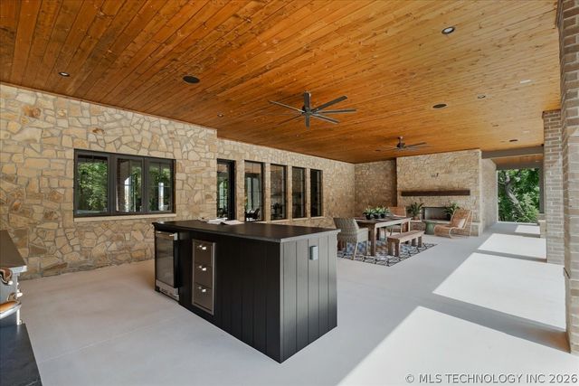 14075 S Date Street, Jenks, OK 74008
