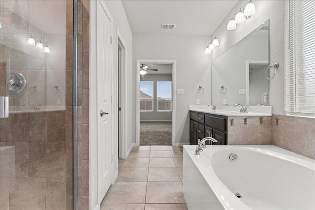 1117 Scotney Lane, Saginaw, TX 76131