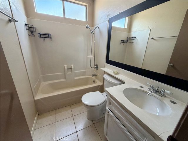 1651 Sycamore Street, Perris, CA 92570