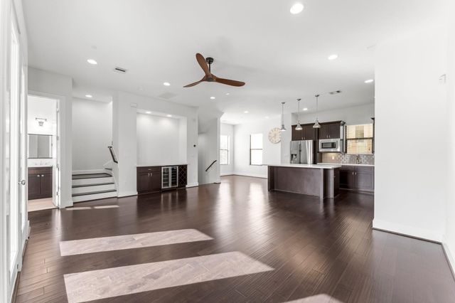 2909 Gillespie Street A, Houston, TX 77020