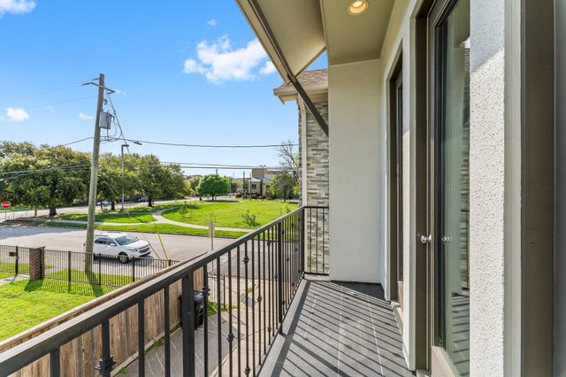 2909 Gillespie Street A, Houston, TX 77020